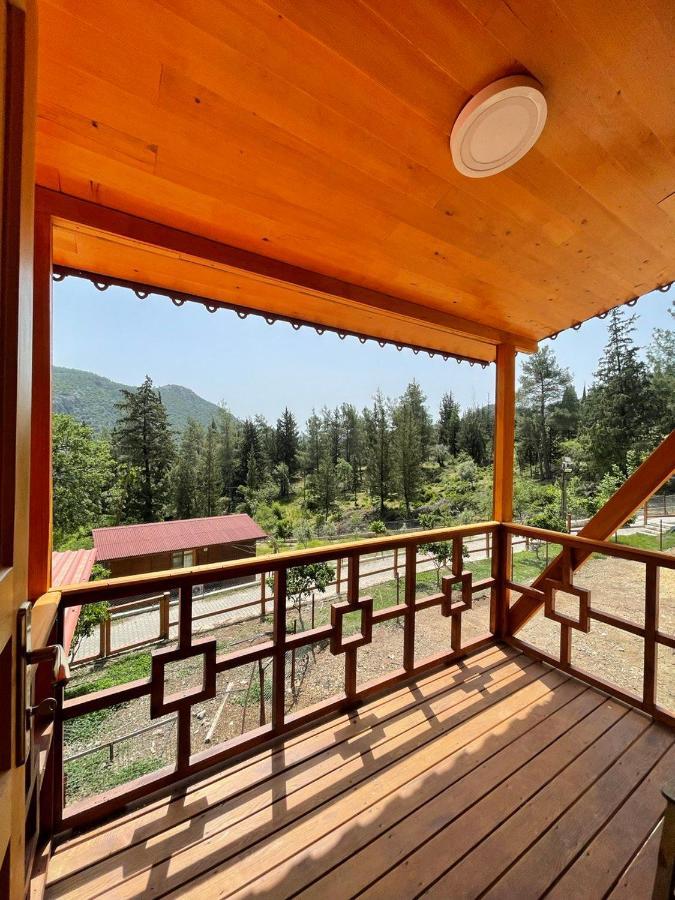 Trinitys Forest Bungalows เกเมร์ ภายนอก รูปภาพ