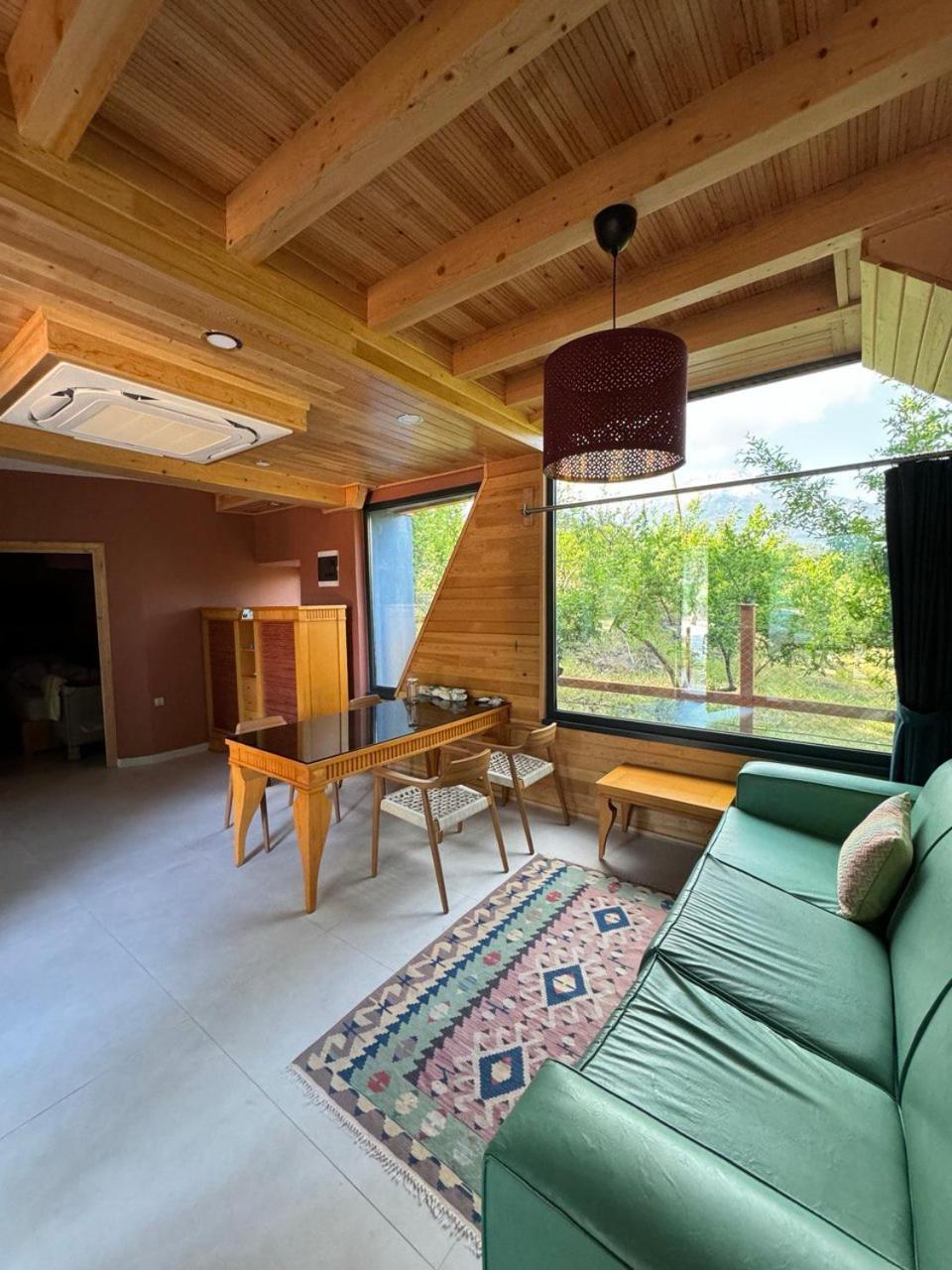 Trinitys Forest Bungalows เกเมร์ ภายนอก รูปภาพ